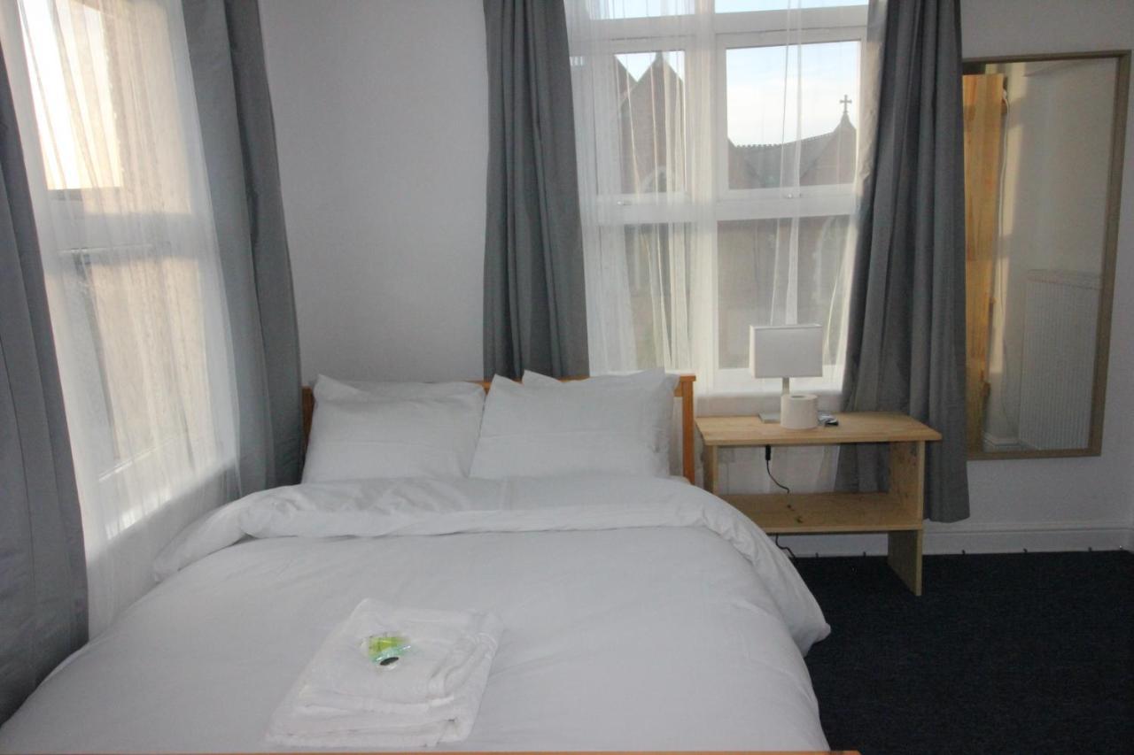 Churchill Hotel & Nagawa Restaurant Coventry Extérieur photo